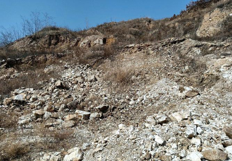 光伏硅料是什么礦石，光伏硅料與石英石的區(qū)別