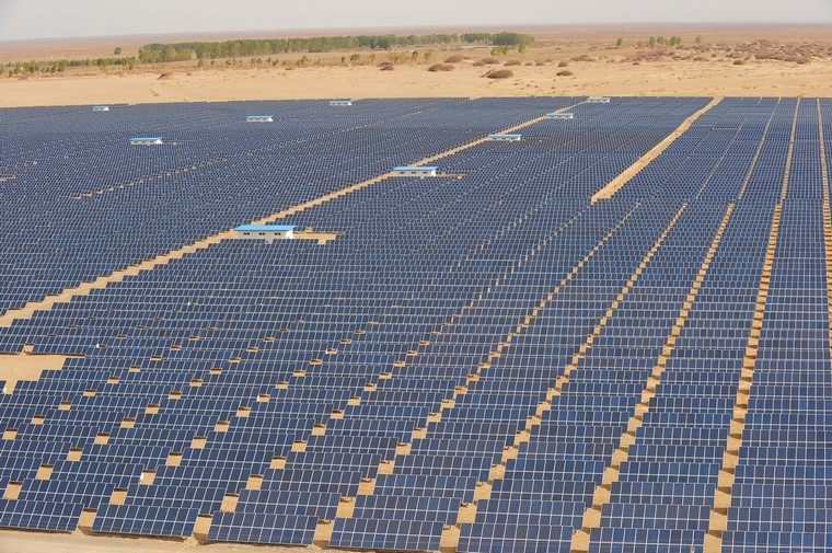 1mw光伏電站一年能發(fā)多少度電，1mw光伏一年發(fā)電量實測