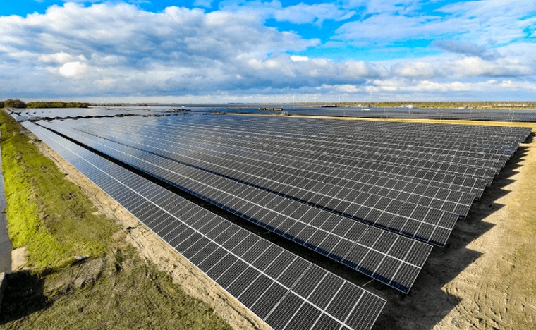 透明PET封裝光伏組件是什么？